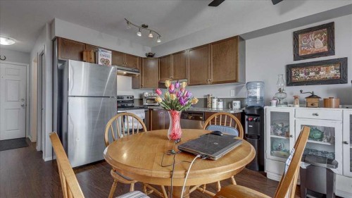 410-3 Broadway Rise, Sylvan Lake, AB - Indoor