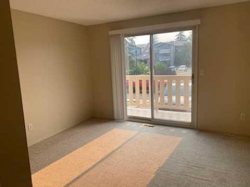 56 Cosgrove Crescent, Red Deer, AB - Indoor Photo Showing Other Room