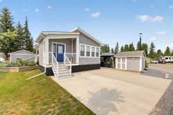 38-32351 Range Road 55 Rural Mountain View County, AB T0M 1X0