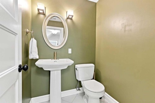 5808 43 Avenue, Red Deer, AB - Indoor Photo Showing Bathroom