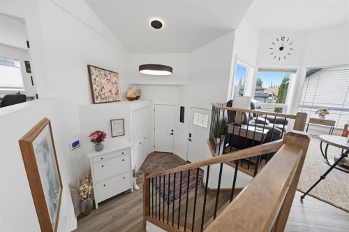355 Duston Street, Red Deer, AB - Indoor Photo Showing Other Room