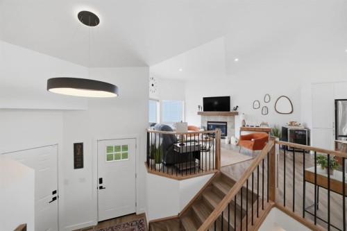 355 Duston Street, Red Deer, AB - Indoor Photo Showing Other Room