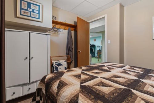4609 45 Street, Camrose, AB - Indoor