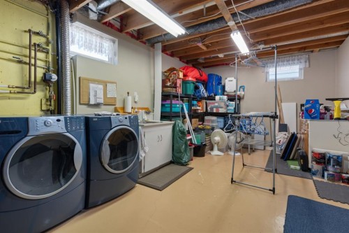 4609 45 Street, Camrose, AB - Indoor Photo Showing Laundry Room