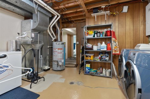 4609 45 Street, Camrose, AB - Indoor Photo Showing Laundry Room