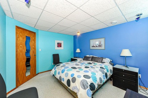 46237 Rr 202, Rural Camrose County, AB - Indoor Photo Showing Bedroom