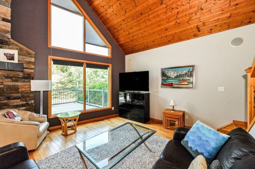 46237 Rr 202, Rural Camrose County, AB - Indoor Photo Showing Other Room