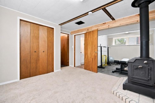 4310 54 Avenue, Olds, AB - Indoor Photo Showing Other Room