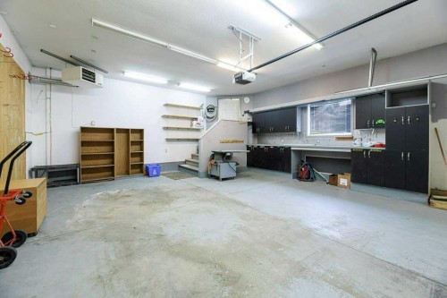 34 Duffield Avenue, Red Deer, AB - Indoor Photo Showing Garage