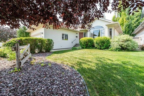 34 Duffield Avenue, Red Deer, AB - Outdoor