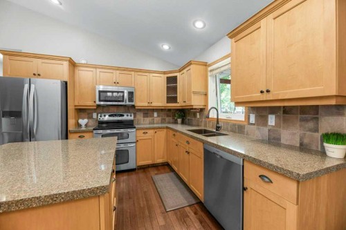34 Duffield Avenue, Red Deer, AB - Indoor Photo Showing Kitchen With Stainless Steel Kitchen With Double Sink