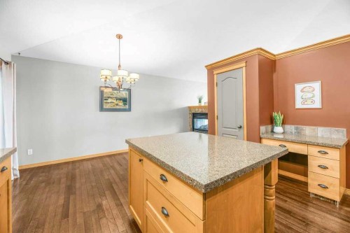 34 Duffield Avenue, Red Deer, AB - Indoor Photo Showing Kitchen