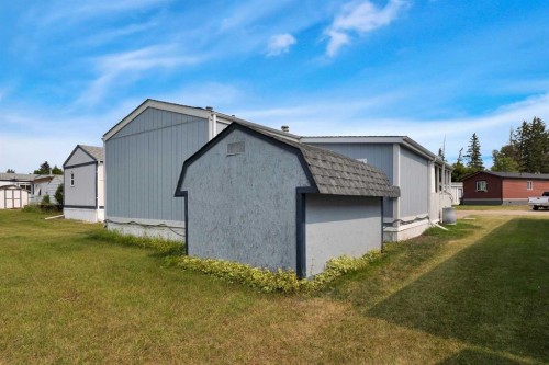43 Parkside Drive, Red Deer, AB 