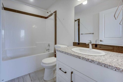 58 Ranchers Close, Lacombe, AB - Indoor Photo Showing Bathroom