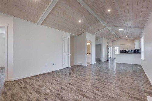 58 Ranchers Close, Lacombe, AB - Indoor Photo Showing Other Room