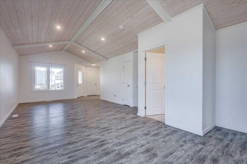 58 Ranchers Close, Lacombe, AB - Indoor Photo Showing Other Room
