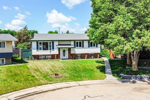 6314 44A Avenue, Camrose, AB - Outdoor