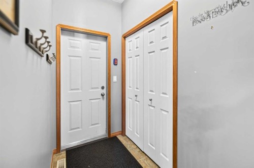 431-400 Ramage Close, Red Deer, AB - Indoor Photo Showing Other Room