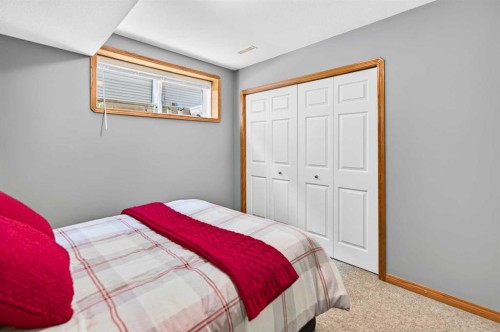 431-400 Ramage Close, Red Deer, AB - Indoor Photo Showing Bedroom