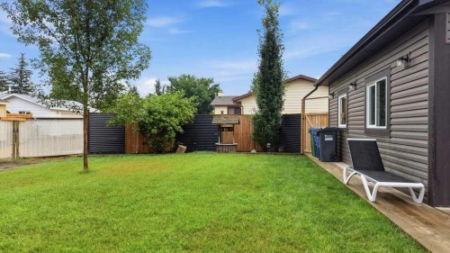 49 Macfarlane Avenue, Red Deer, AB - Outdoor