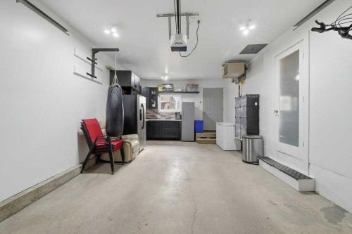 49 Macfarlane Avenue, Red Deer, AB - Indoor