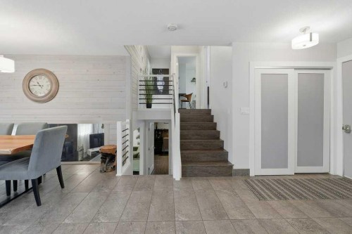 49 Macfarlane Avenue, Red Deer, AB - Indoor Photo Showing Other Room