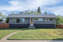 3918 37 Avenue Red Deer, AB T4N 2T2