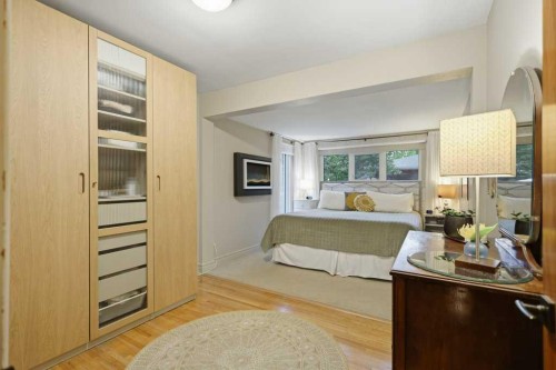 3501 Spruce Drive, Red Deer, AB - Indoor