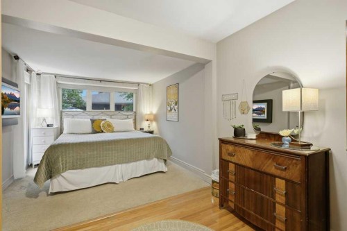 3501 Spruce Drive, Red Deer, AB - Indoor Photo Showing Bedroom
