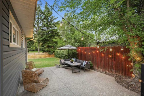 3501 Spruce Drive, Red Deer, AB - Outdoor