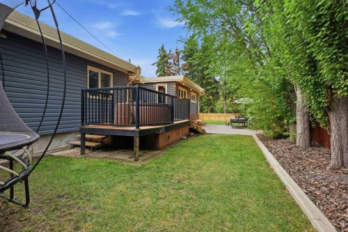 3501 Spruce Drive, Red Deer, AB - Outdoor