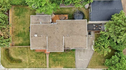 3501 Spruce Drive, Red Deer, AB - Outdoor