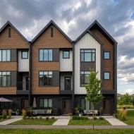 3869 155 Avenue SW Calgary, AB T2Y 0M8
