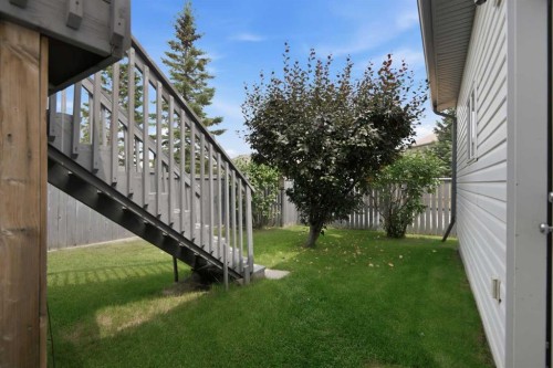 98 Duval Crescent, Red Deer, AB - Outdoor