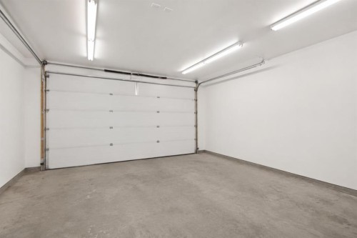 98 Duval Crescent, Red Deer, AB - Indoor Photo Showing Garage