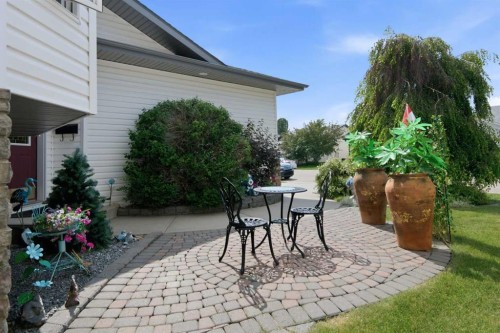 98 Duval Crescent, Red Deer, AB - Outdoor