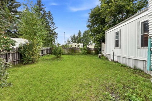 6960 63 Avenue, Red Deer, AB 
