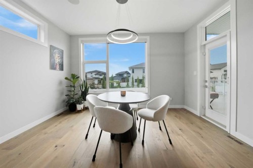 102 Longmire Close, Red Deer, AB - Indoor Photo Showing Dining Room
