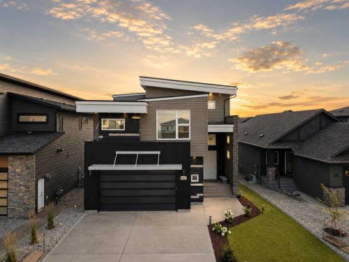 102 Longmire Close, Red Deer, AB - Outdoor