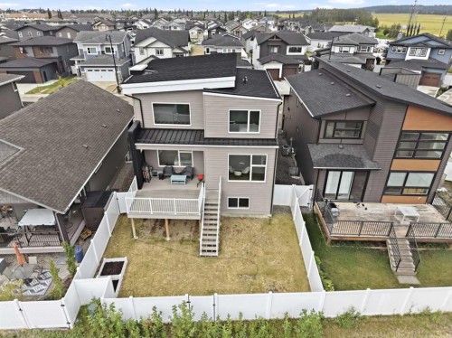 102 Longmire Close, Red Deer, AB - Outdoor
