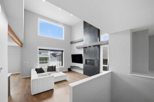 102 Longmire Close, Red Deer, AB - Indoor Photo Showing Other Room