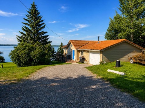 745 Elk Street, Sunbreaker Cove, AB 