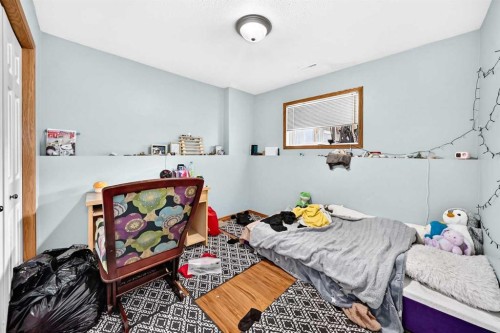 78 Drummond Avenue, Red Deer, AB - Indoor Photo Showing Bedroom