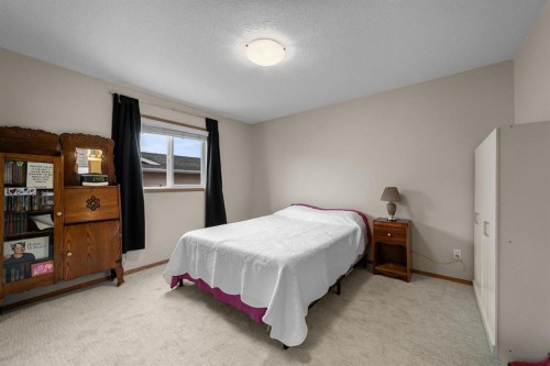 6308 30 Avenue, Camrose, AB - Indoor Photo Showing Bedroom
