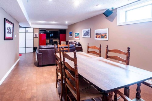 19 Maxwell Avenue, Red Deer, AB - Indoor Photo Showing Dining Room