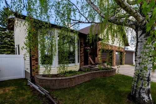 19 Maxwell Avenue, Red Deer, AB - Outdoor