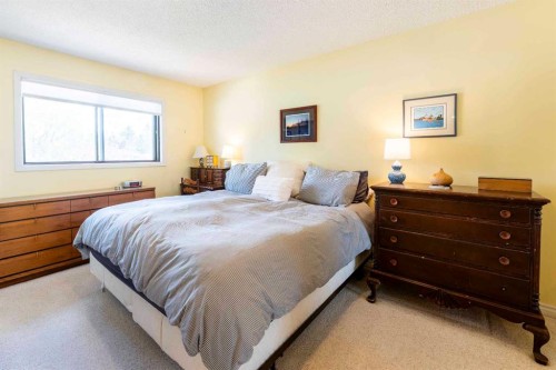 19 Maxwell Avenue, Red Deer, AB - Indoor Photo Showing Bedroom