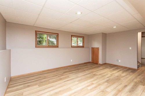 22 Bruns Crescent, Lacombe, AB - Indoor Photo Showing Other Room