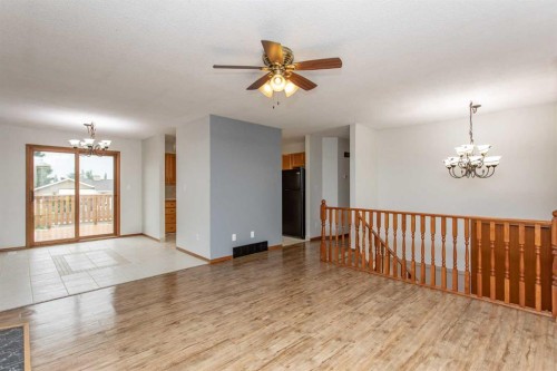 22 Bruns Crescent, Lacombe, AB - Indoor Photo Showing Other Room
