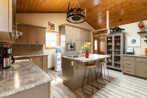 3411 Highway 54, Rural Red Deer County, AB - Indoor Photo Showing Kitchen With Double Sink